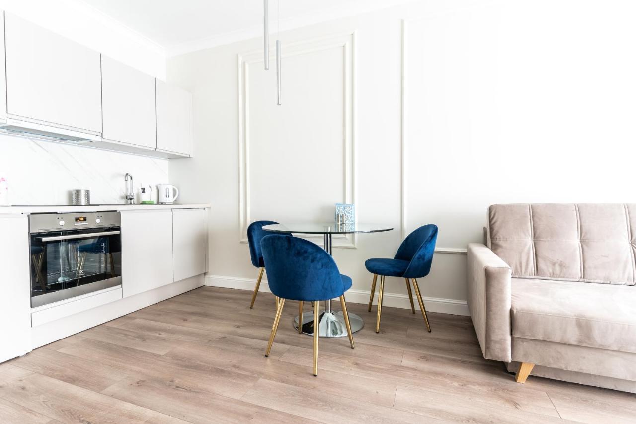 Apartamenty Mennica Residence - Golden Apartments Варшава Екстер'єр фото